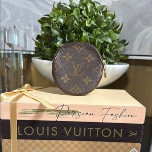 Louis Vuitton Round Coin Pouch
